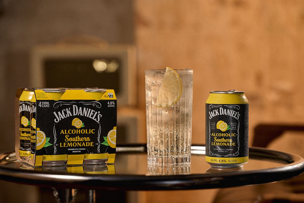 Jack Daniel's Southern Flavours Lemonade Can 1X330ML - Liquor Legends